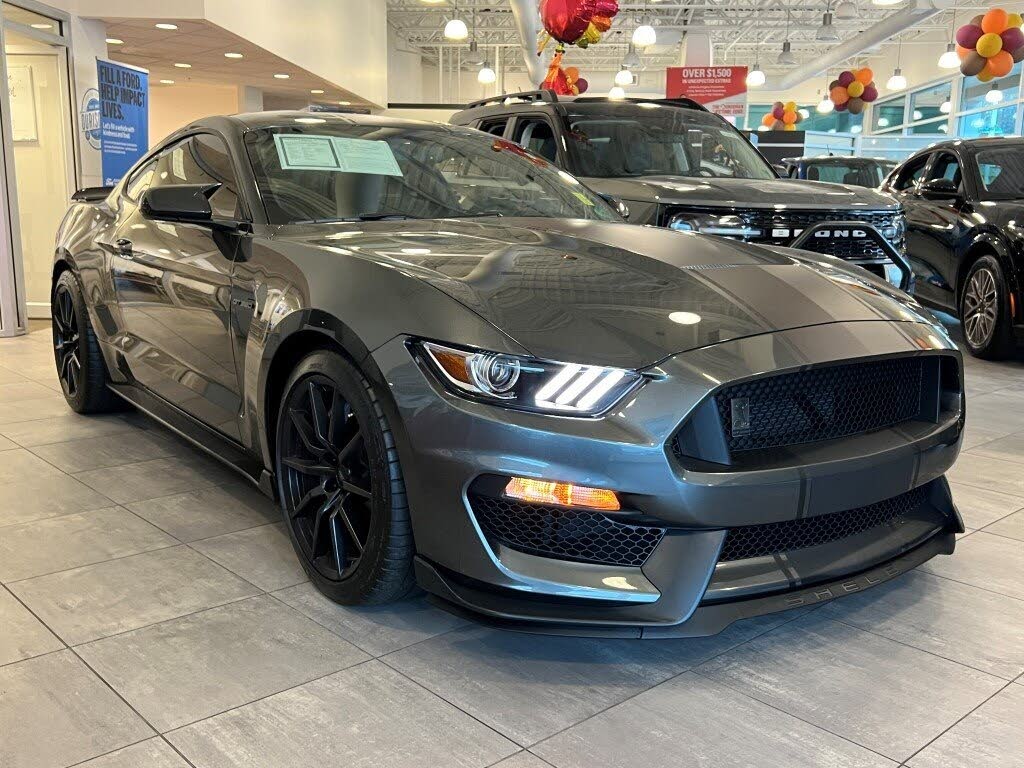 2017 Ford Mustang Shelby GT350 Fastback RWD
