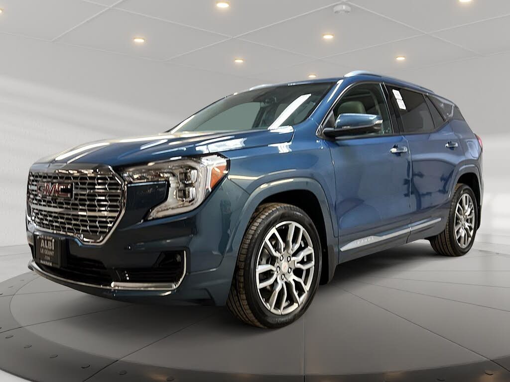 2024 GMC Terrain Denali AWD