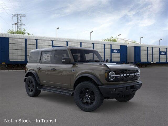 2025 Ford Bronco Outer Banks 4-Door 4WD
