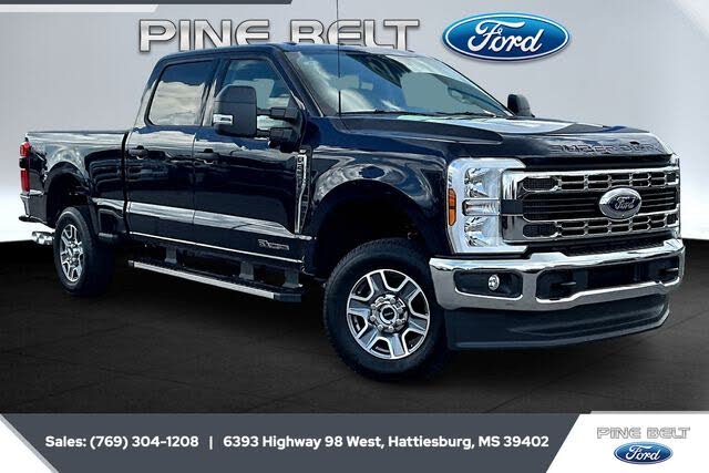 2025 Ford F-250 Super Duty XLT Crew Cab 4WD