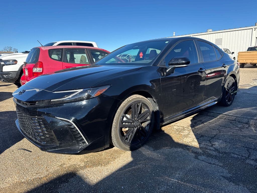 2025 Toyota Camry XSE FWD