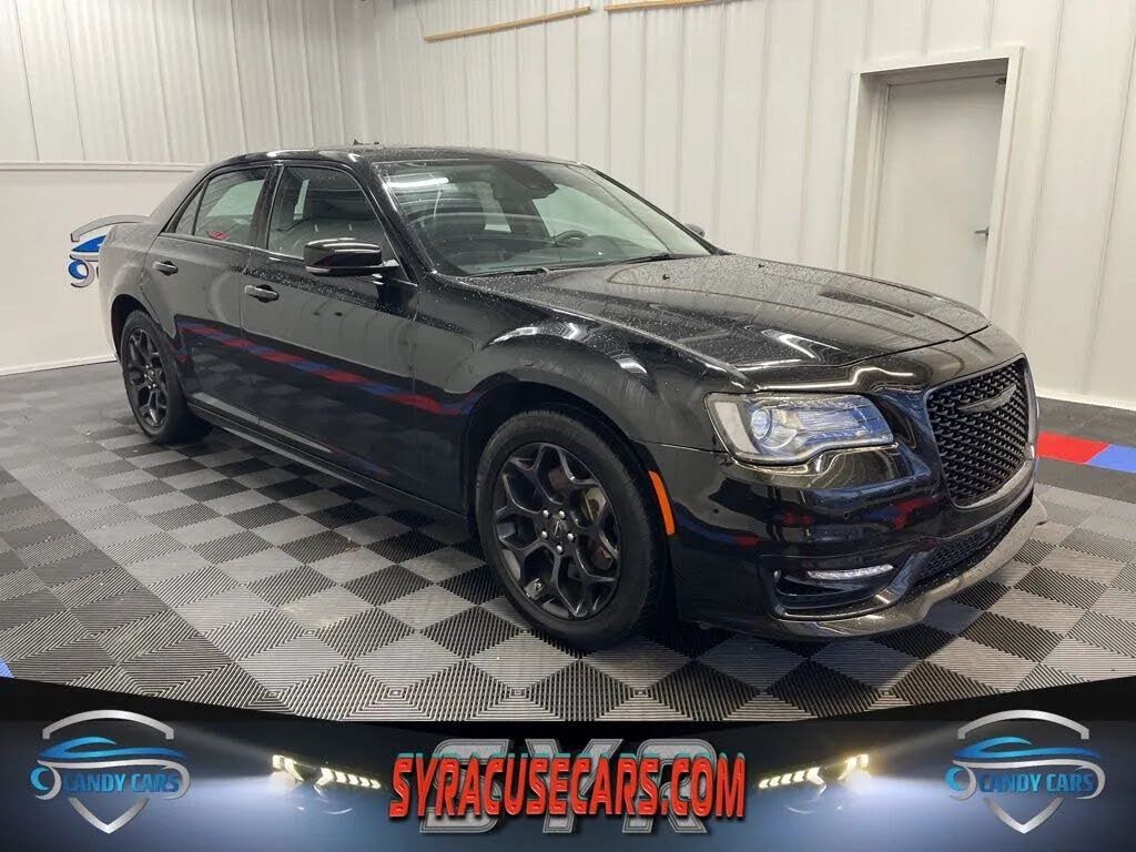 2023 Chrysler 300 Touring L AWD