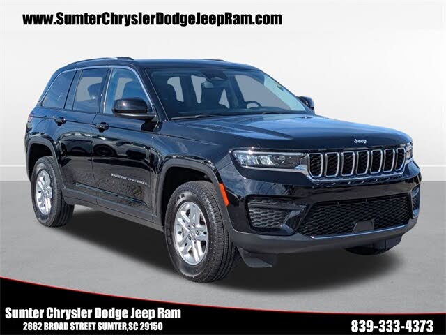 2023 Jeep Grand Cherokee Laredo 4WD