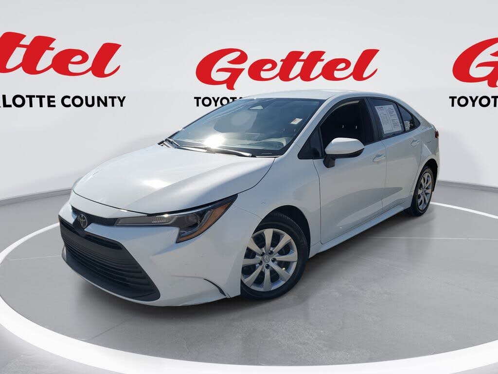 2024 Toyota Corolla LE FWD