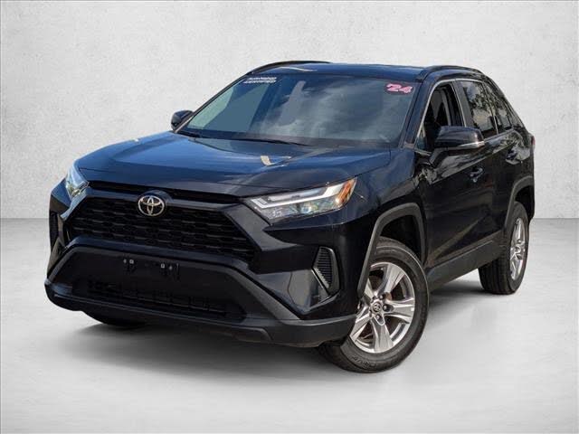 2024 Toyota RAV4 XLE FWD