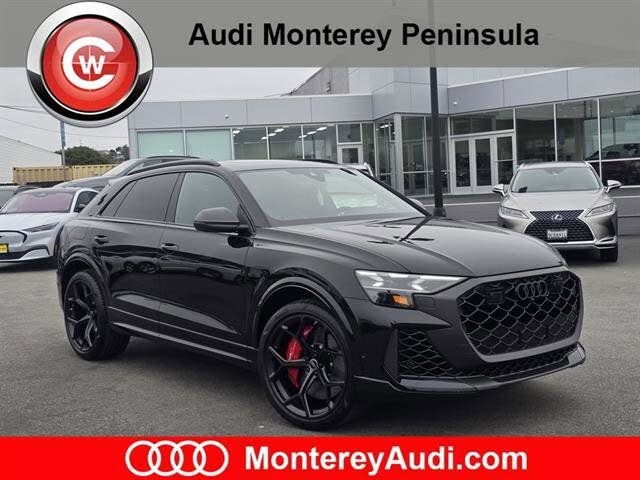 2025 Audi RS Q8 4.0T quattro Performance