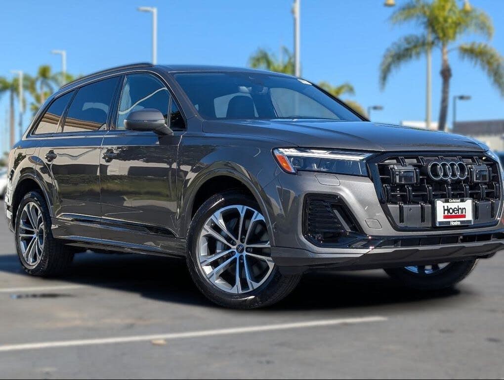 2026 Audi Q7 quattro Premium 45 TFSI