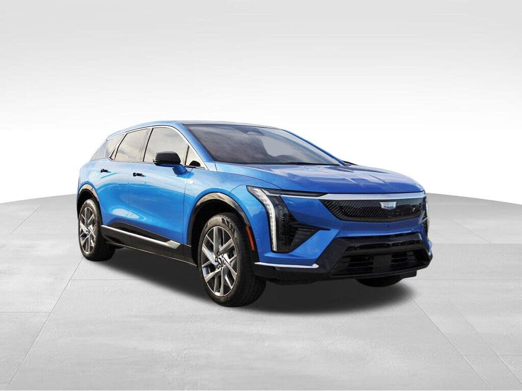 2026 Cadillac OPTIQ Luxury RWD