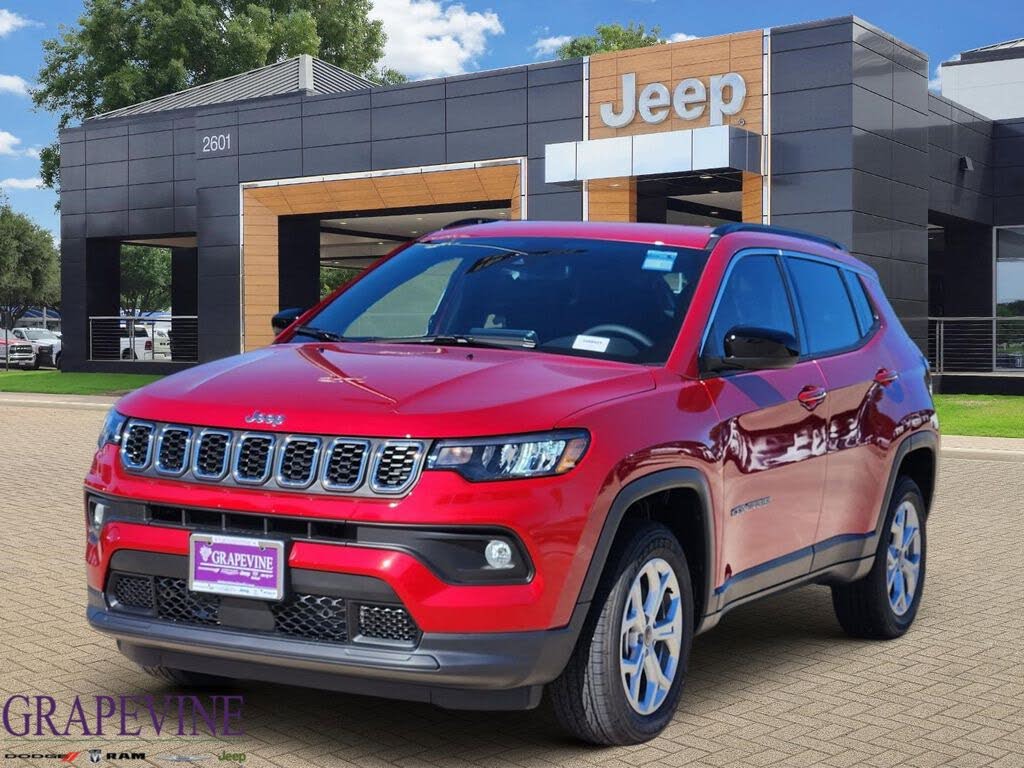 2026 Jeep Compass Latitude 4WD