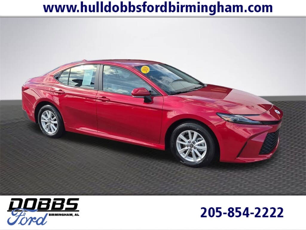 2026 Toyota Camry LE FWD