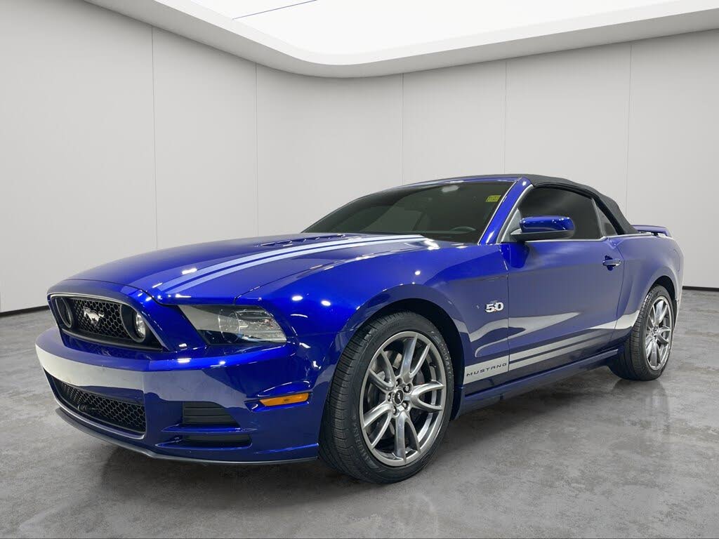 2014 Ford Mustang GT Convertible RWD