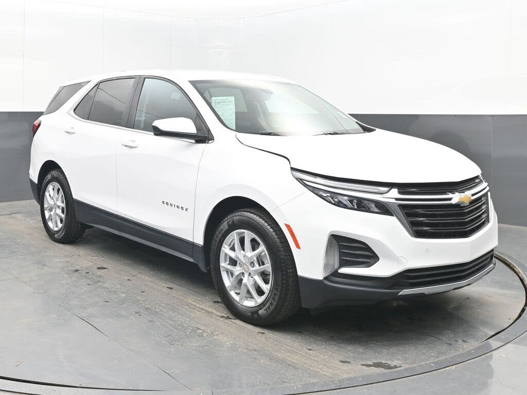 2022 Chevrolet Equinox LT FWD with 2FL