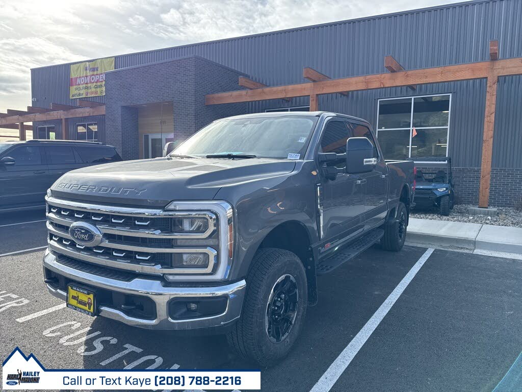 2025 Ford F-350 Super Duty Lariat Crew Cab 4WD