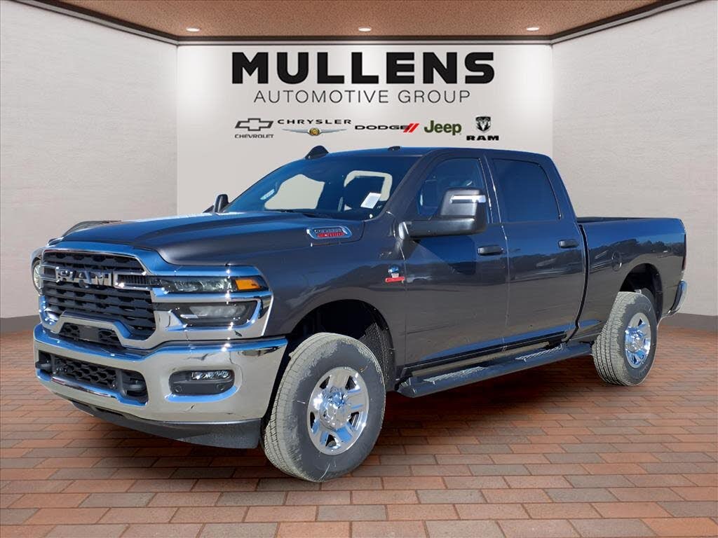2026 RAM 2500 Tradesman Crew Cab 4WD