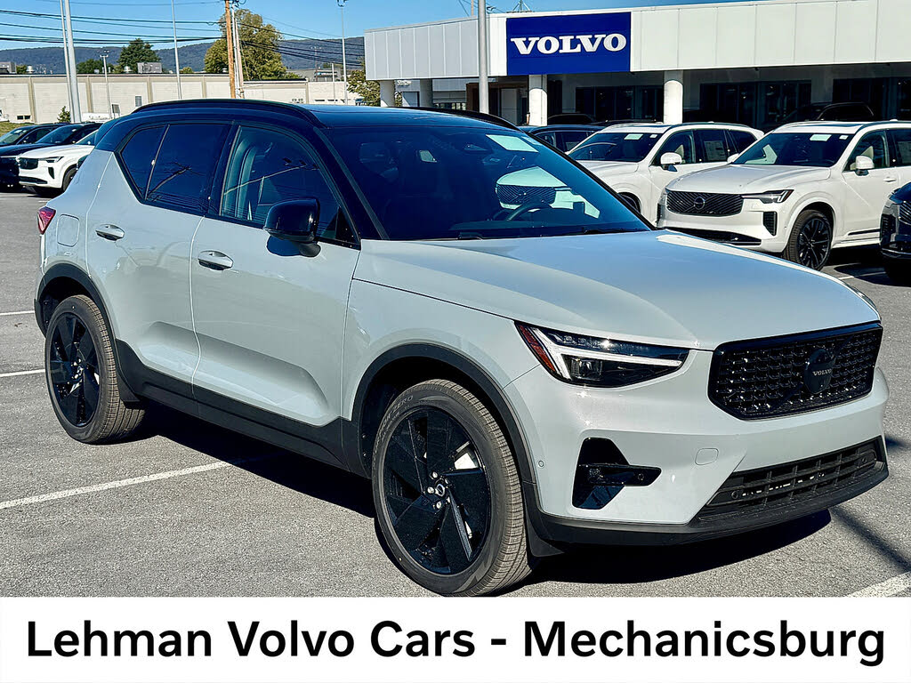 2026 Volvo XC40 B5 Ultra Black Edition AWD