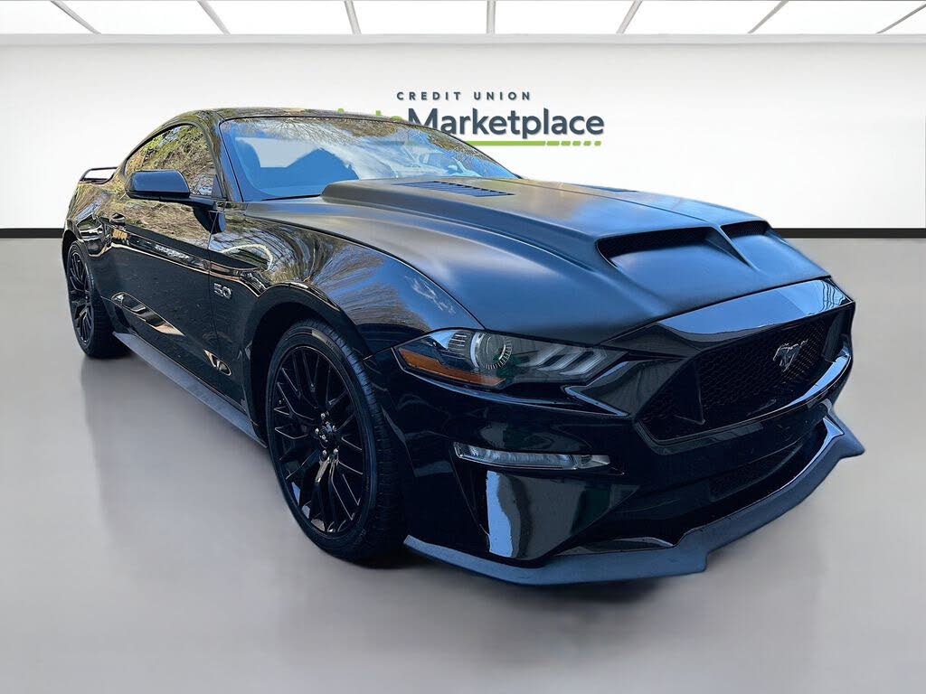 2020 Ford Mustang GT Premium Coupe RWD
