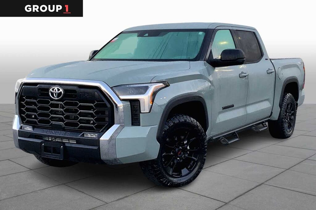 2025 Toyota Tundra SR5 CrewMax Cab 4WD