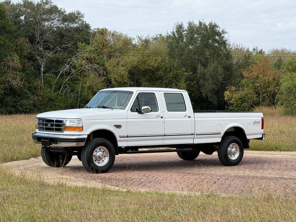 1997 Ford F-350 XLT Crew Cab LB 4WD