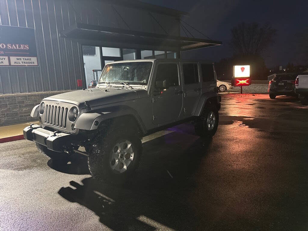 2014 Jeep Wrangler Unlimited Sahara 4WD
