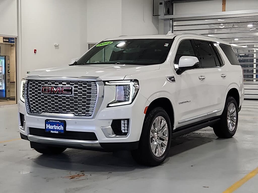 2022 GMC Yukon Denali 4WD