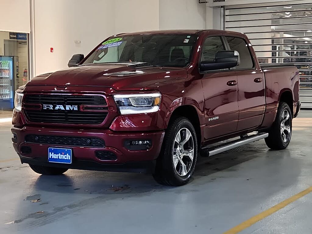 2023 RAM 1500 Laramie Crew Cab 4WD