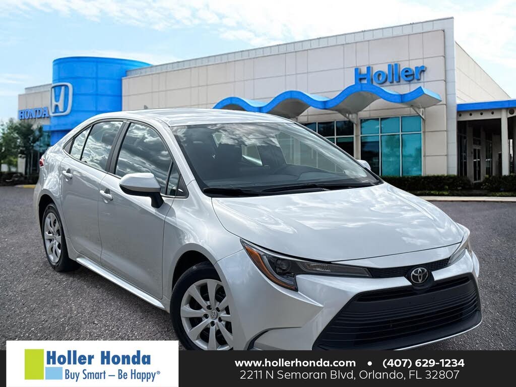 2024 Toyota Corolla LE FWD