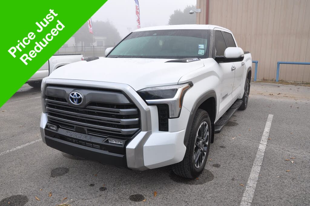 2024 Toyota Tundra Hybrid Limited HV CrewMax Cab 4WD