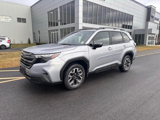 2025 Subaru Forester Premium Crossover AWD