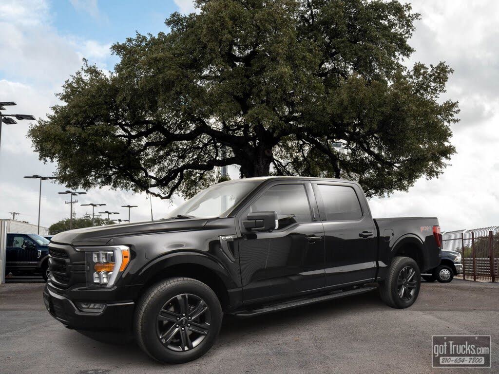 2023 Ford F-150 XLT SuperCrew 4WD