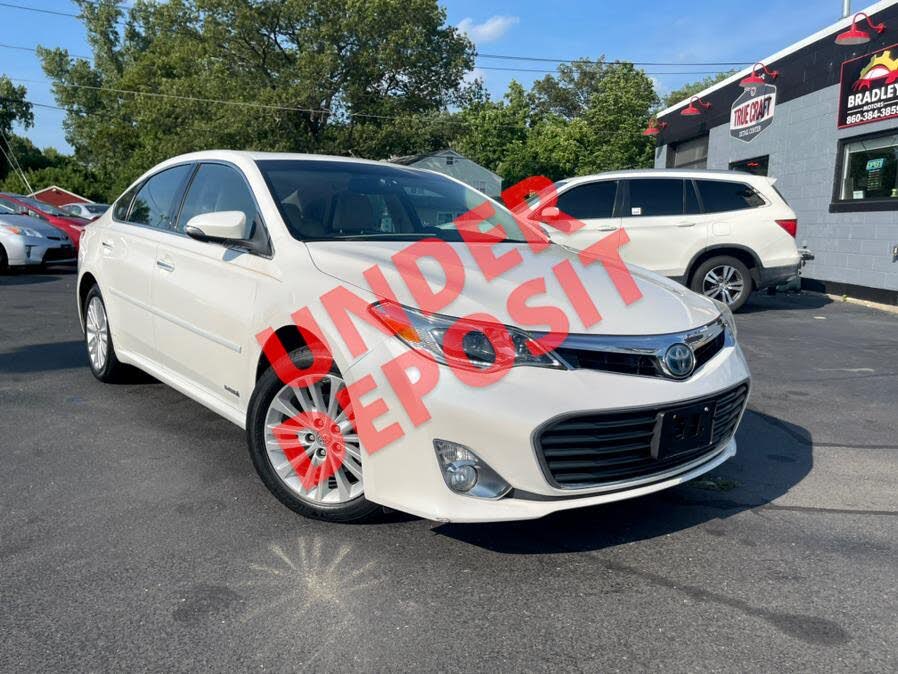 2013 Toyota Avalon Hybrid Limited FWD