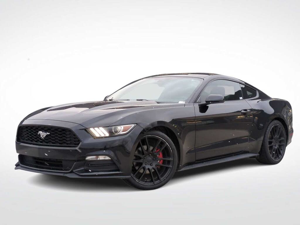 2017 Ford Mustang V6 Coupe RWD