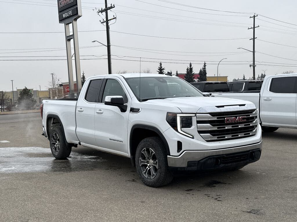 2023 GMC Sierra 1500 SLE Double Cab 4WD