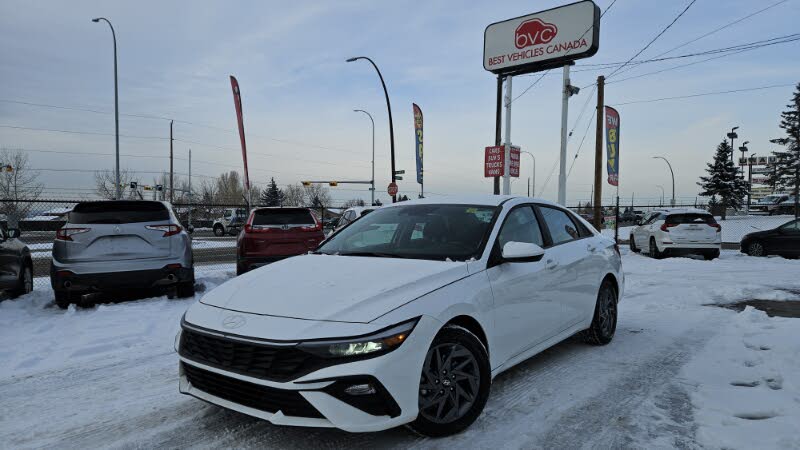 Hyundai Elantra Preferred FWD 2024