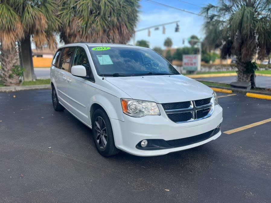 2017 Dodge Grand Caravan SXT FWD