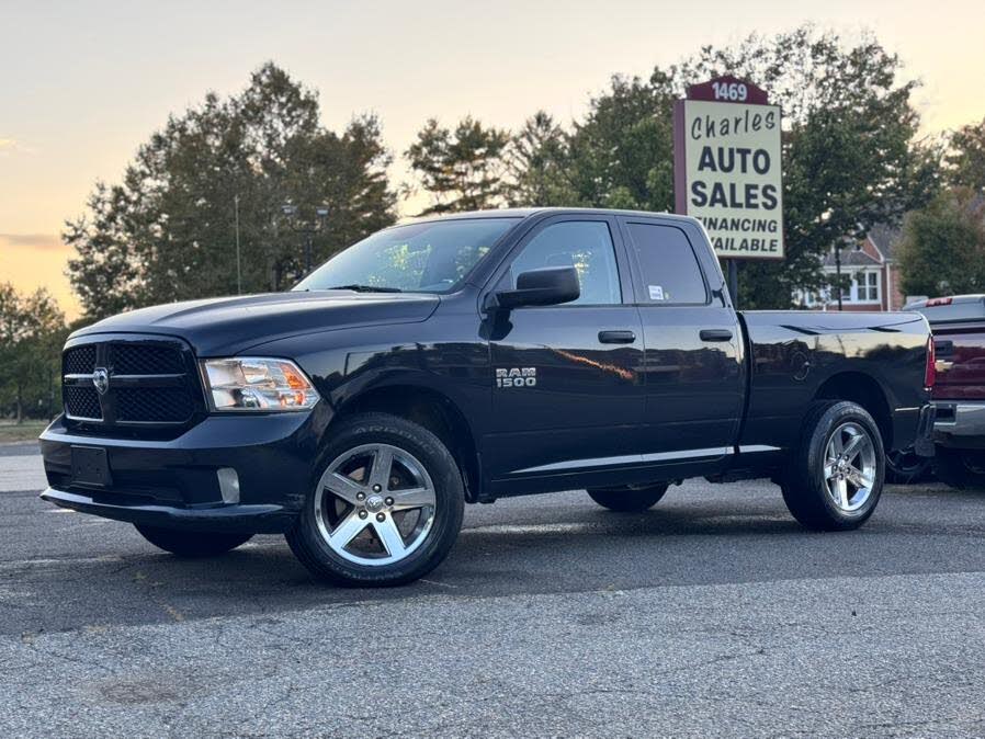 2018 RAM 1500 Express Quad Cab 4WD