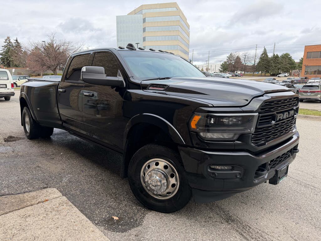 2020 RAM 3500 Limited Crew Cab LB DRW 4WD