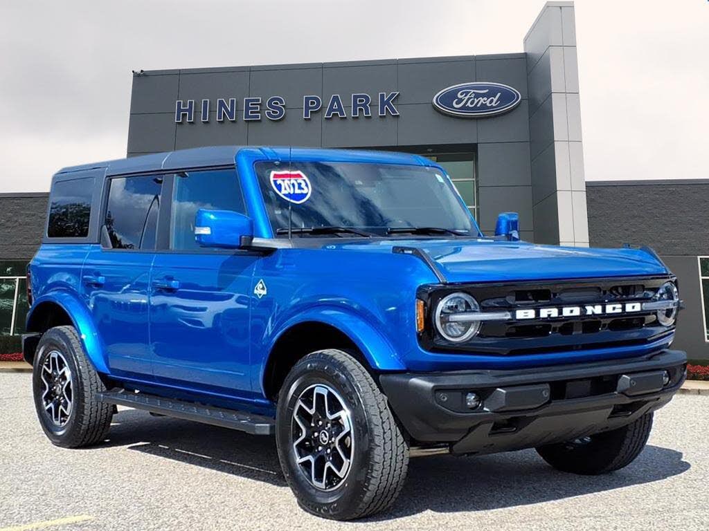 2023 Ford Bronco Outer Banks 4-Door 4WD