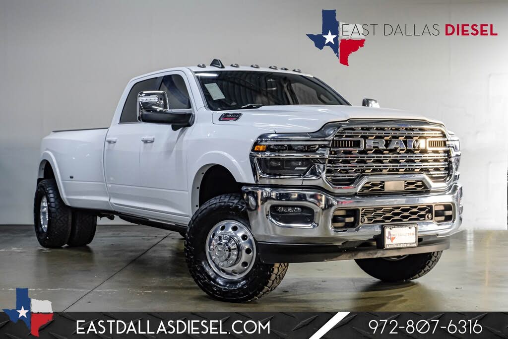 2025 RAM 3500 Limited Longhorn Crew Cab LB DRW 4WD