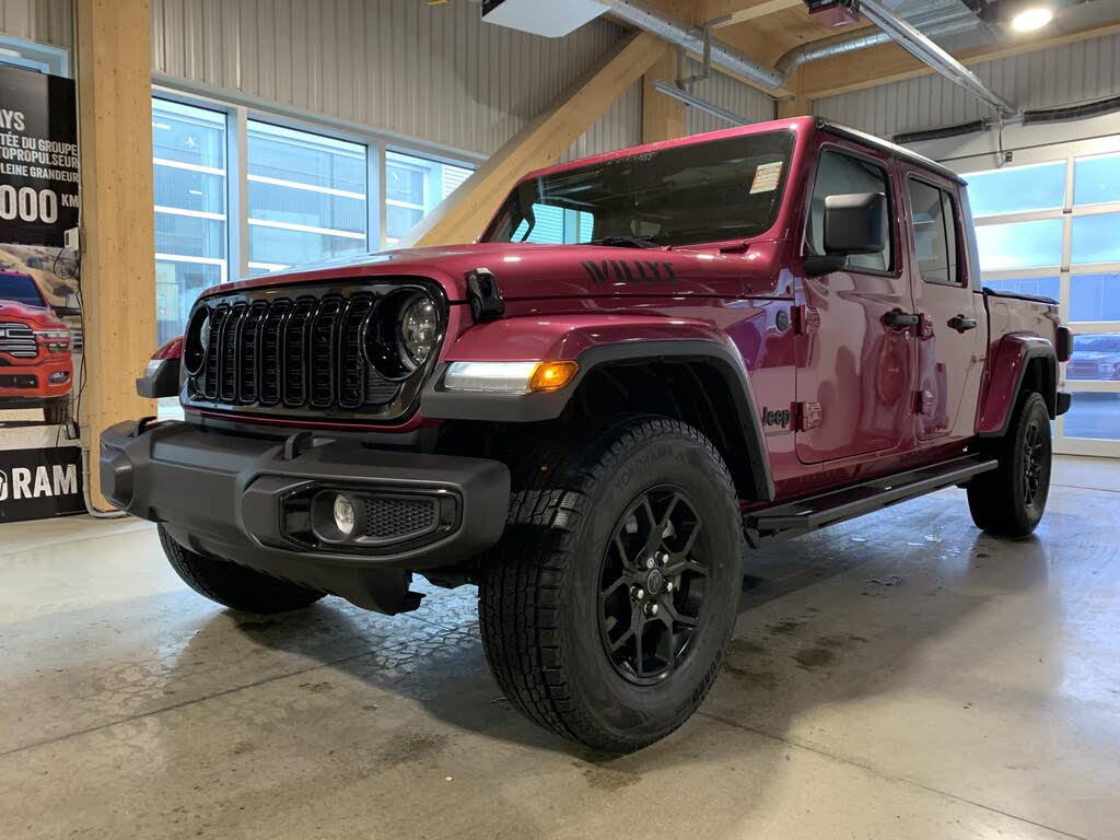 2024 Jeep Gladiator Willys Crew Cab 4WD