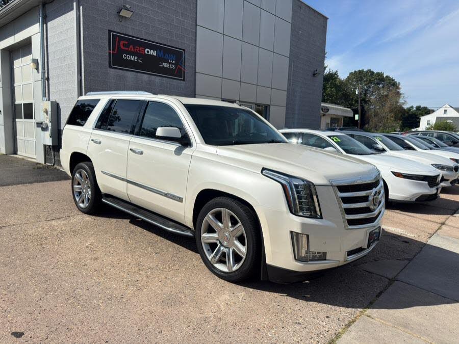 2015 Cadillac Escalade Luxury 4WD