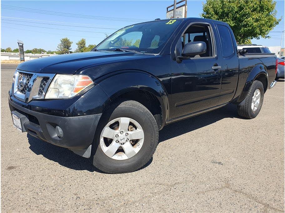 2013 Nissan Frontier SV King Cab