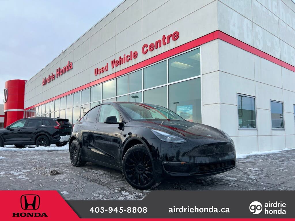 Tesla Model Y Long Range AWD 2025