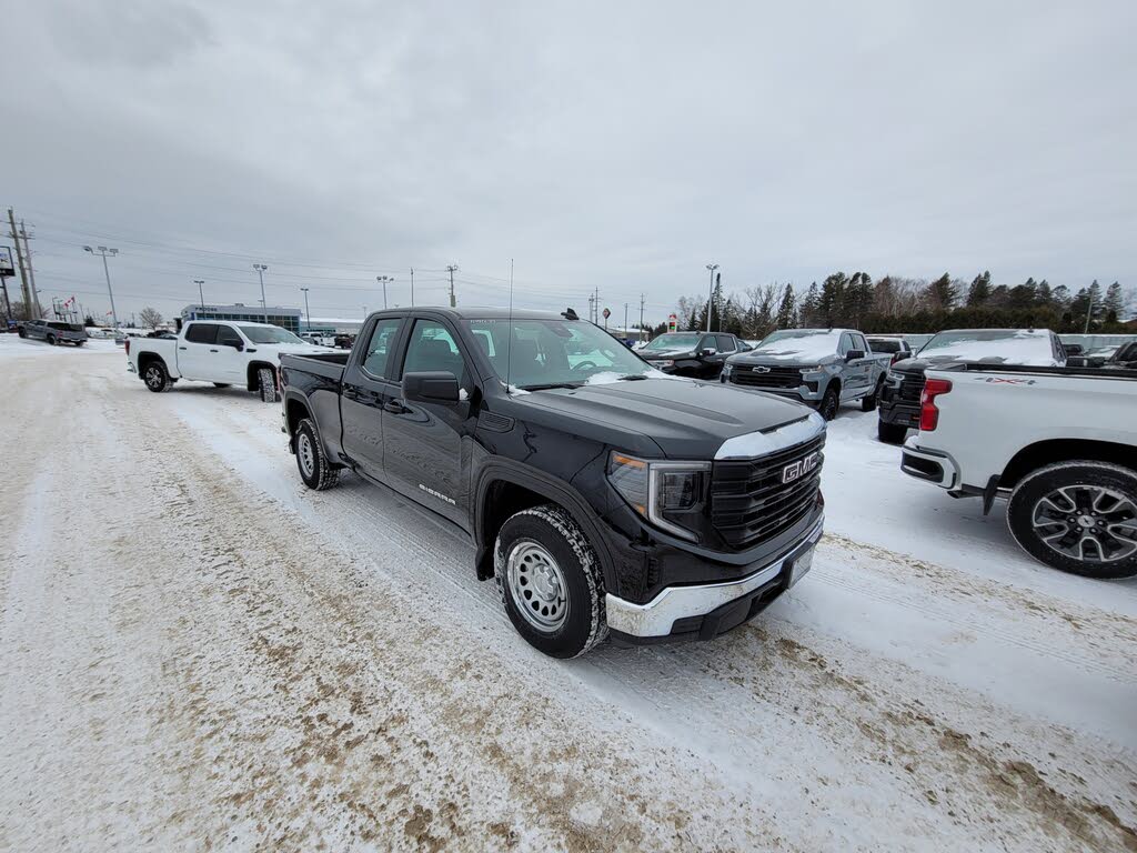 2024 GMC Sierra 1500 Pro Double Cab RWD
