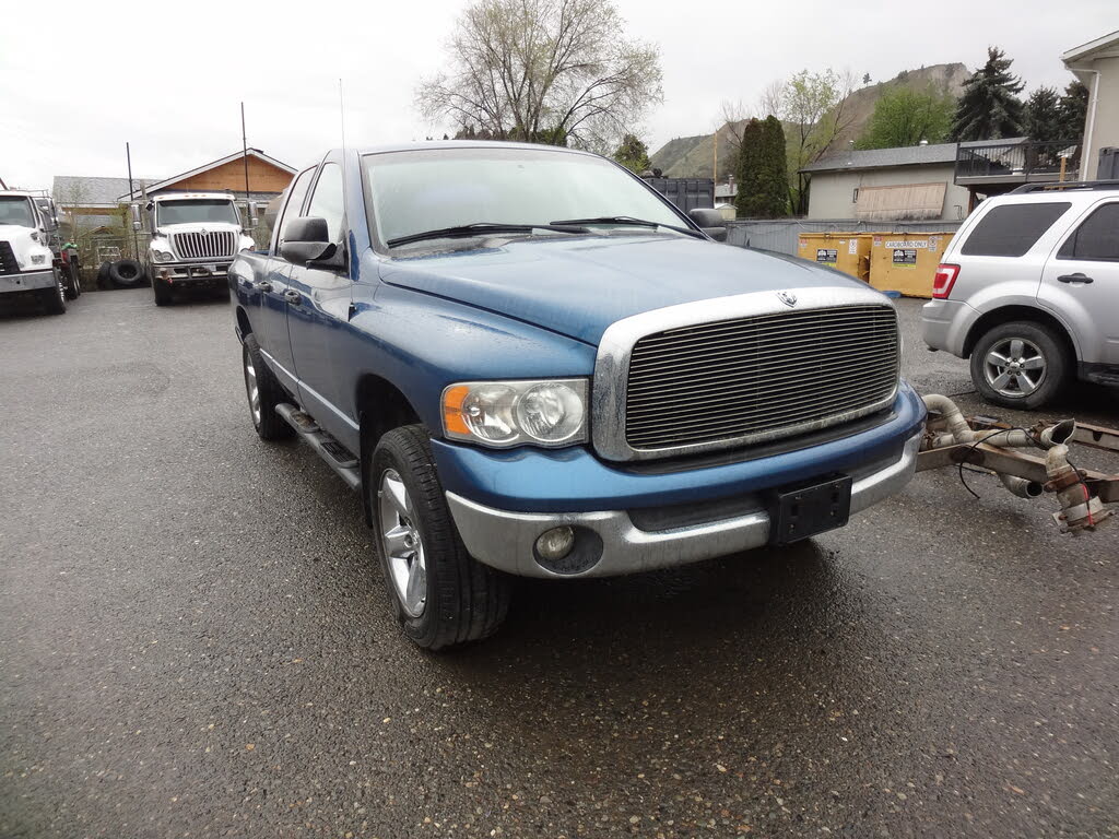 2004 Dodge RAM 1500 ST Quad Cab 4WD