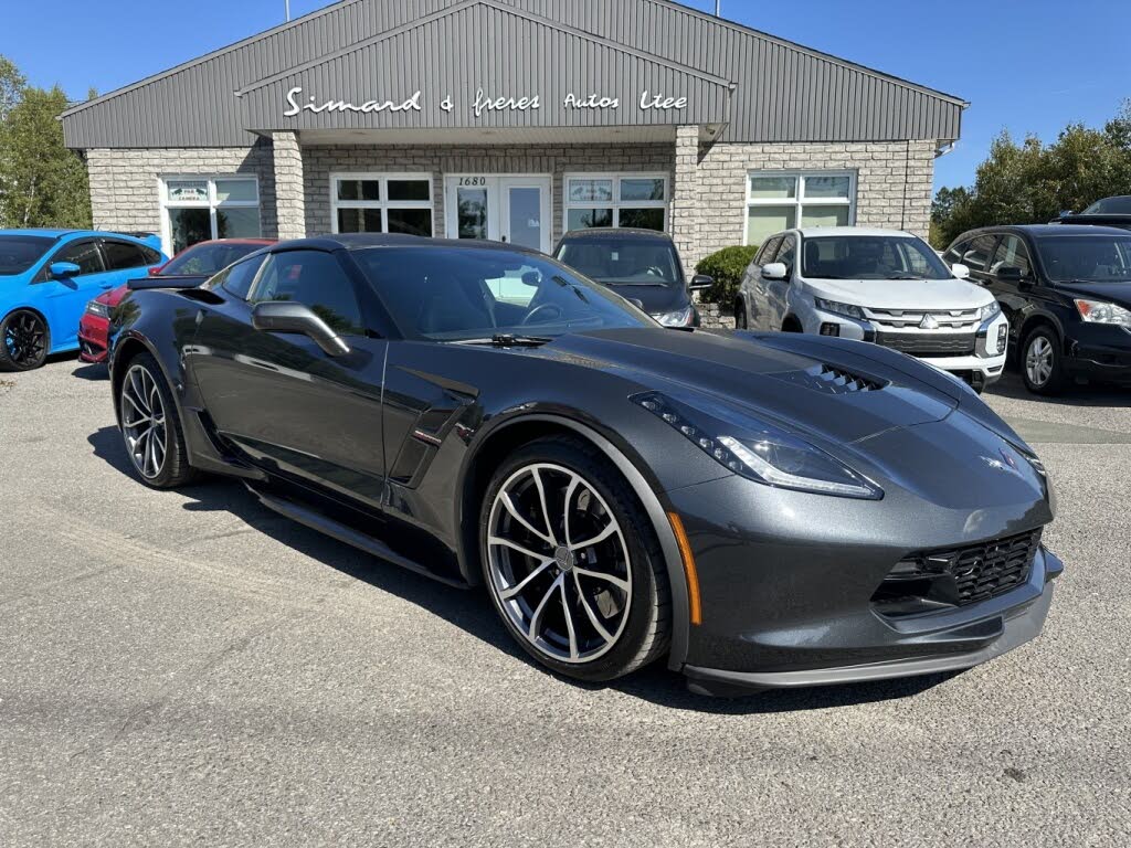 Chevrolet Corvette Grand Sport 2LT Coupe RWD 2017