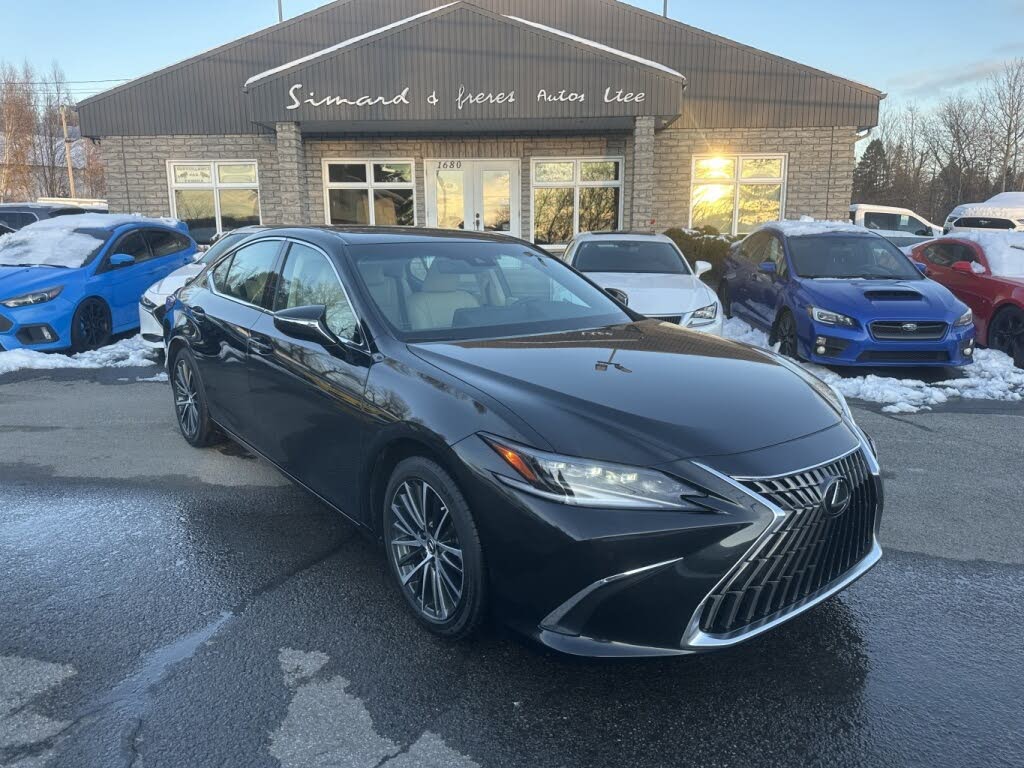 2023 Lexus ES Hybrid 300h FWD