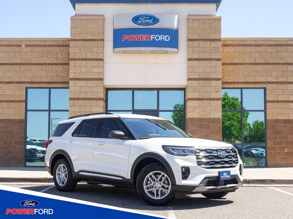 2025 Ford Explorer Active RWD