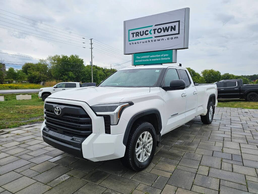 Toyota Tundra SR5 Double Cab LB 4WD 2024