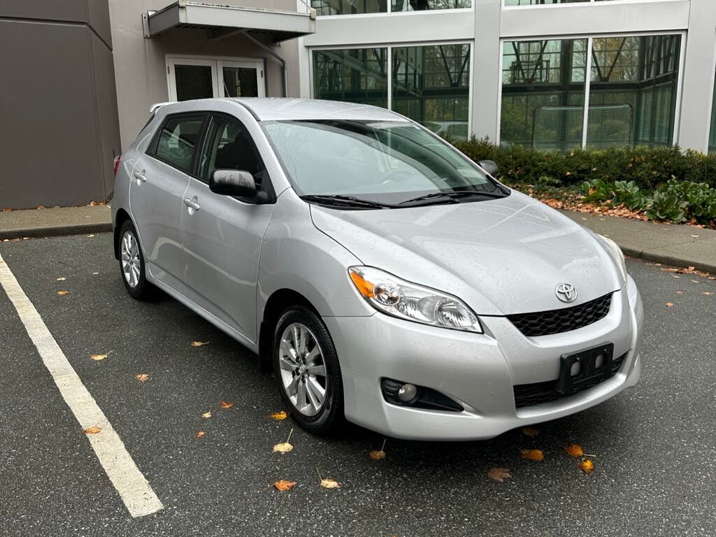 2010 Toyota Matrix Base