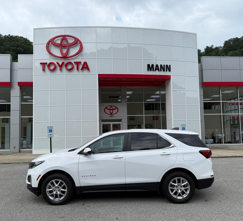 2022 Chevrolet Equinox LT AWD with 2FL